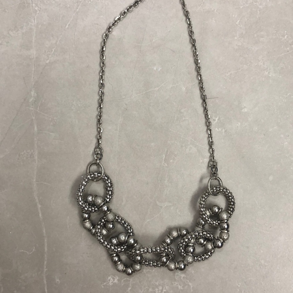 Low Sophia necklace